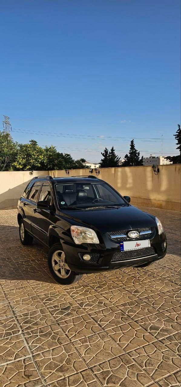 کیا اسپورتیج 6 سیلندر 2700cc - 2010