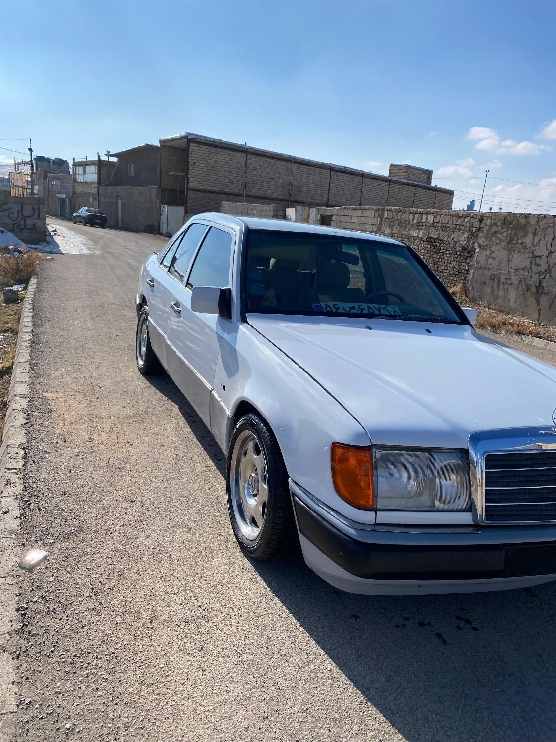 بنز E 230 - 1988