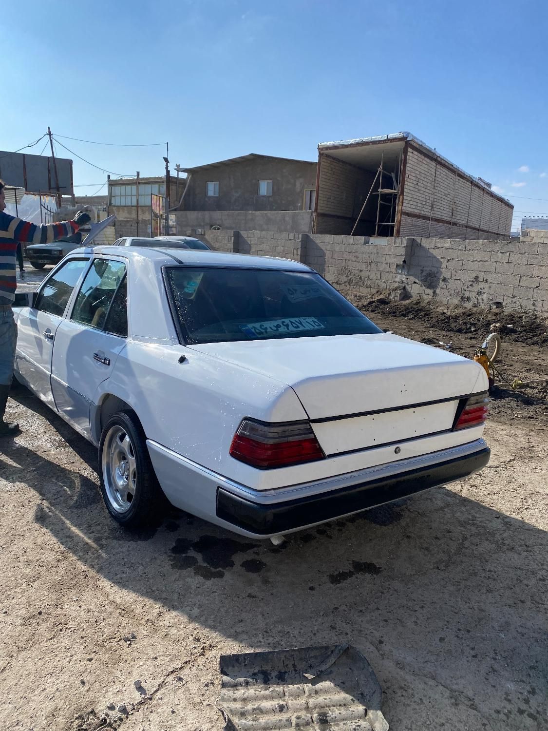 بنز E 230 - 1988