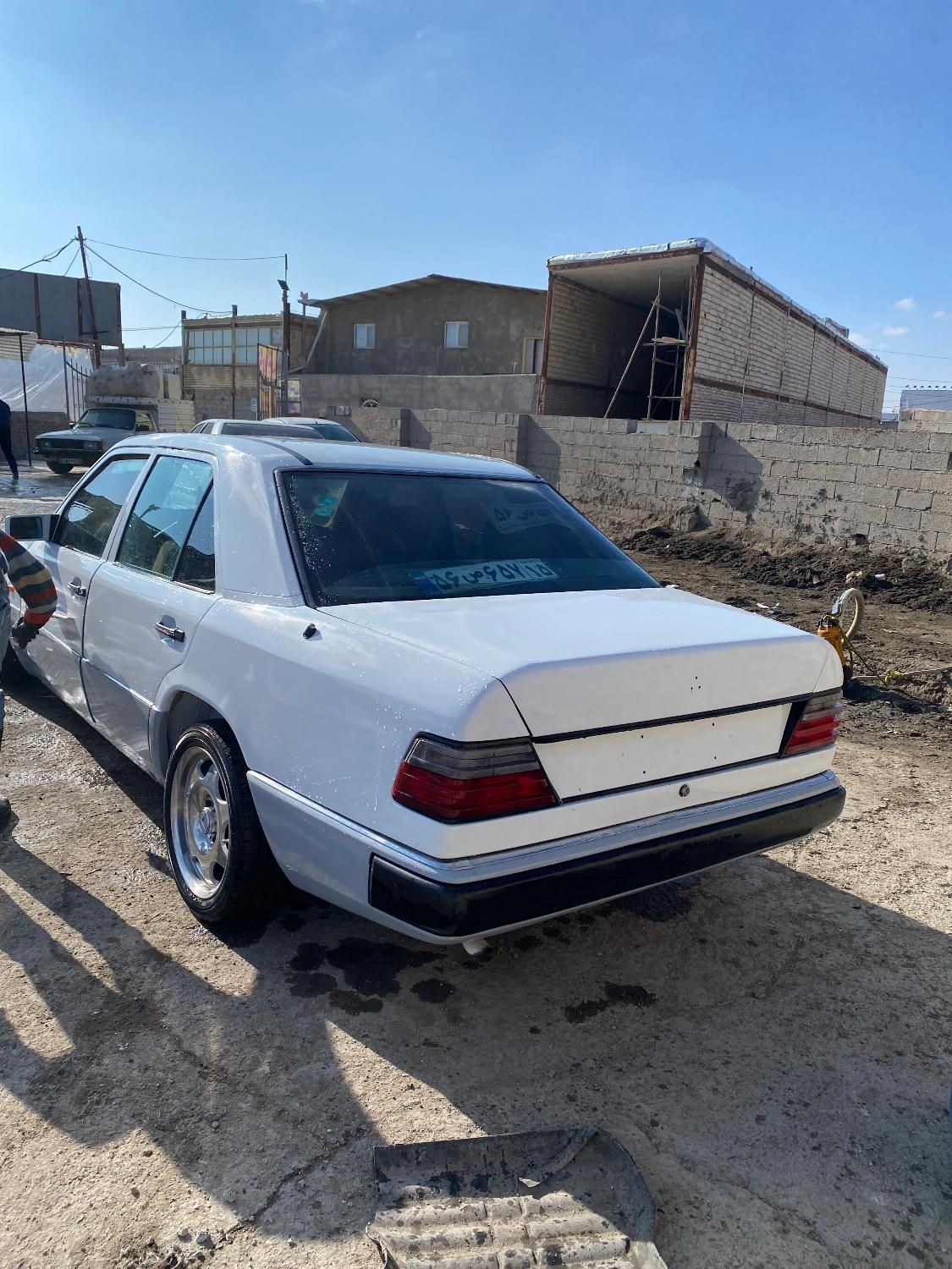 بنز E 230 - 1988