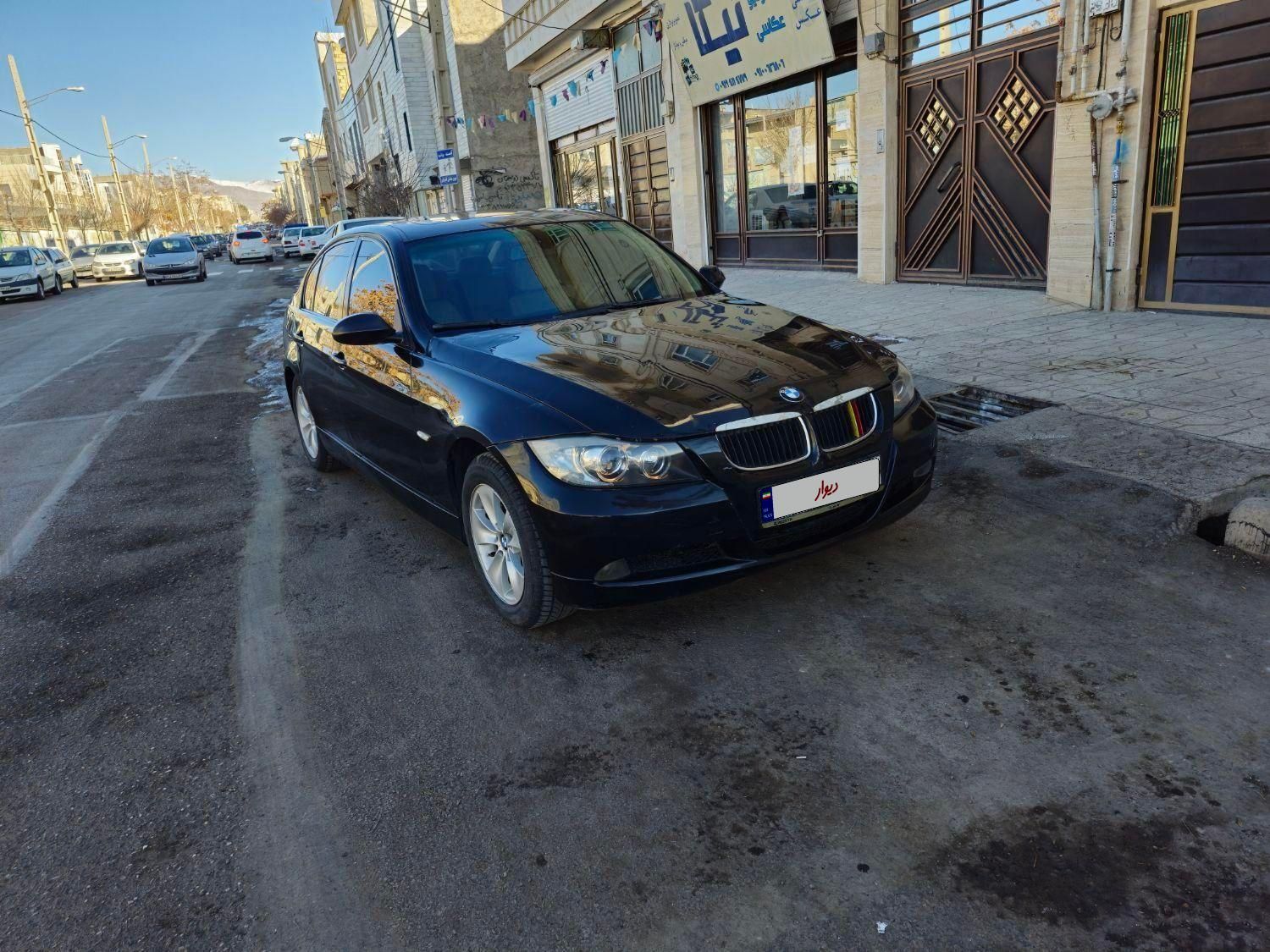 ب ام و سری 3 سدان 320i - 2006