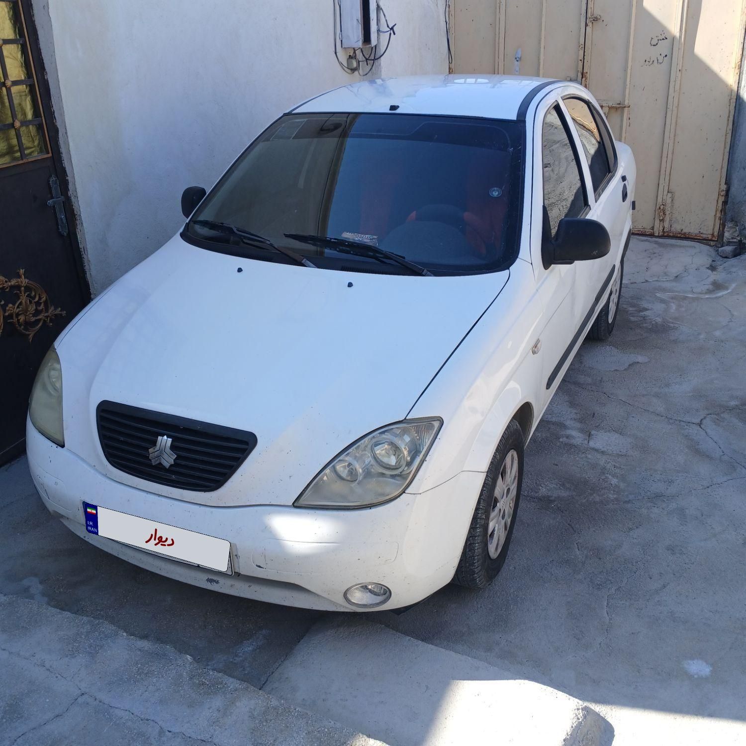 تیبا صندوق دار LX - 1394