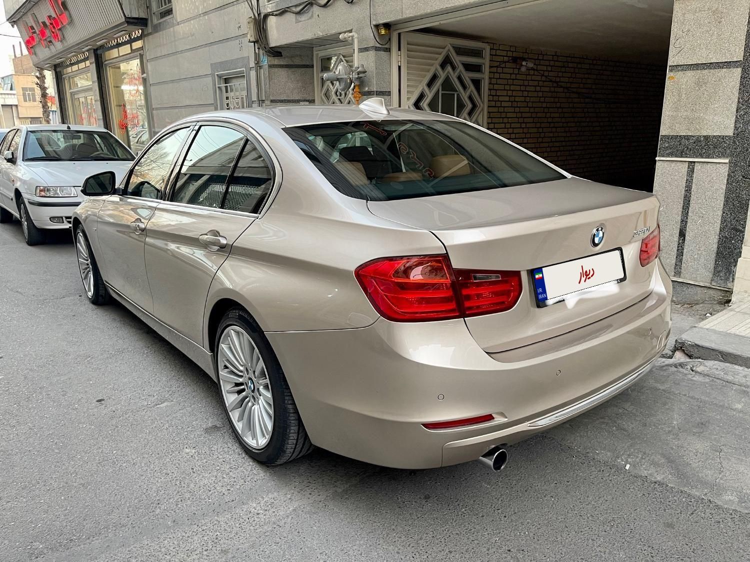 ب ام و سری 3 سدان 320i - 2013