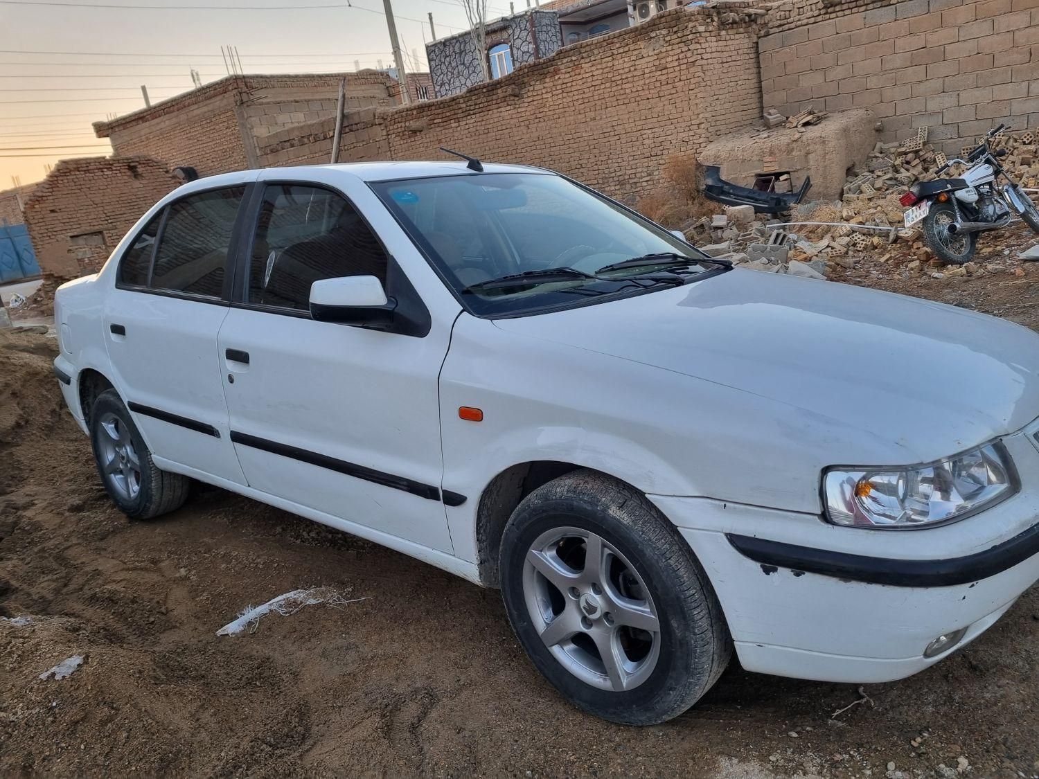 سمند LX XU7 - 1390