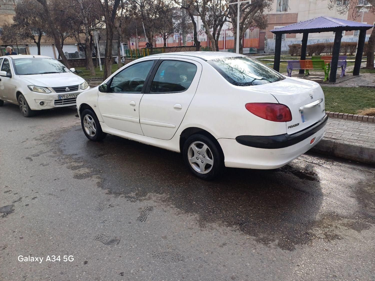 پژو 206 SD v8 - 1390