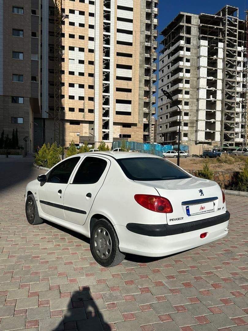 پژو 206 SD v8 - 1394