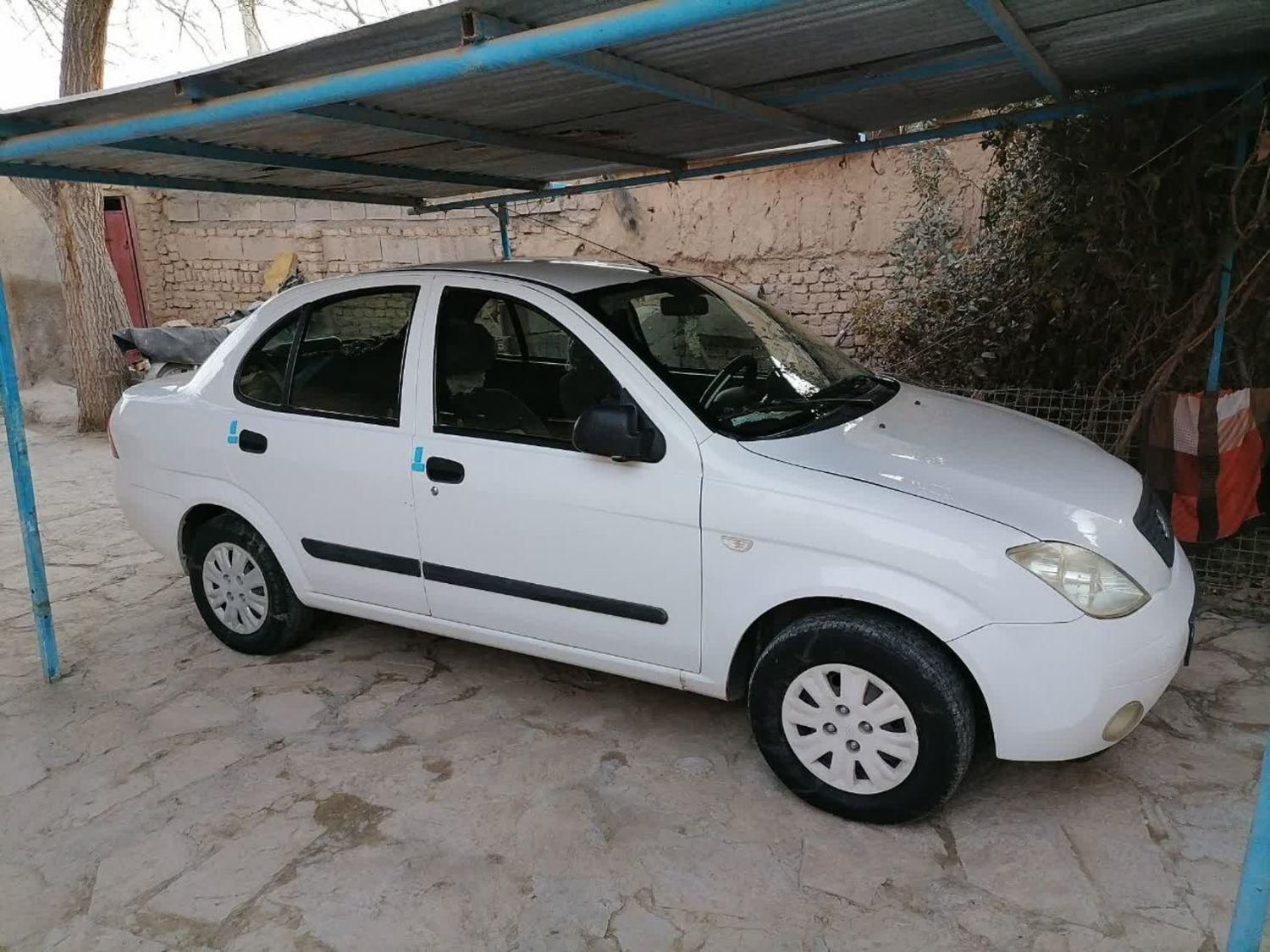 تیبا صندوق دار LX - 1393