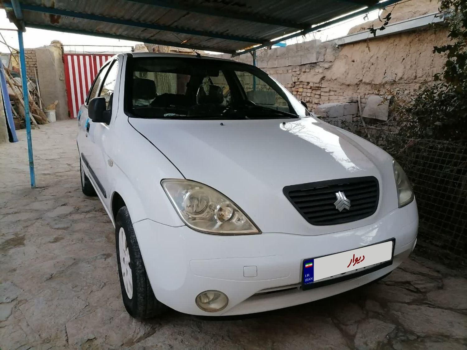 تیبا صندوق دار LX - 1393