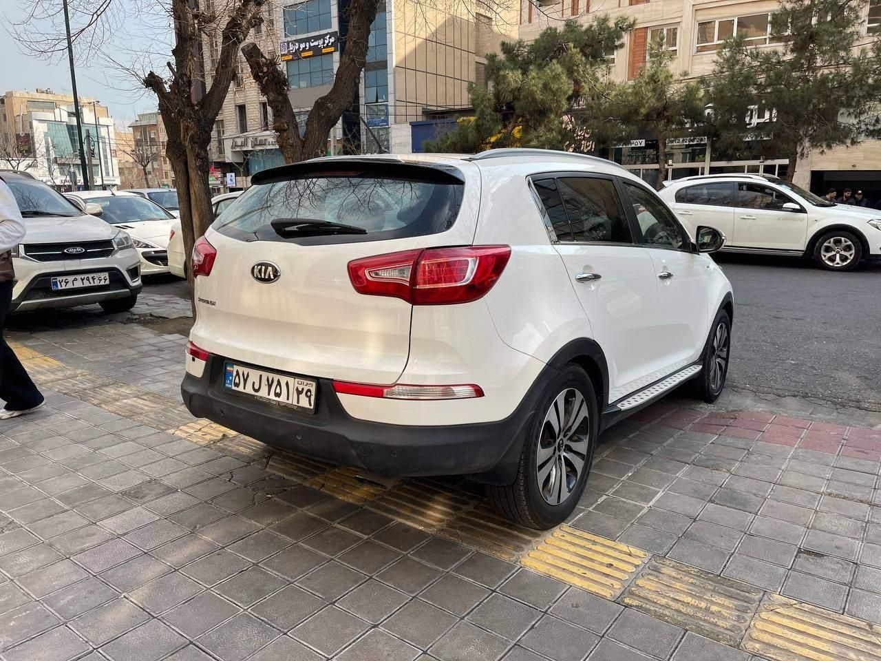 کیا اسپورتیج 4 سیلندر 2400cc - 2014