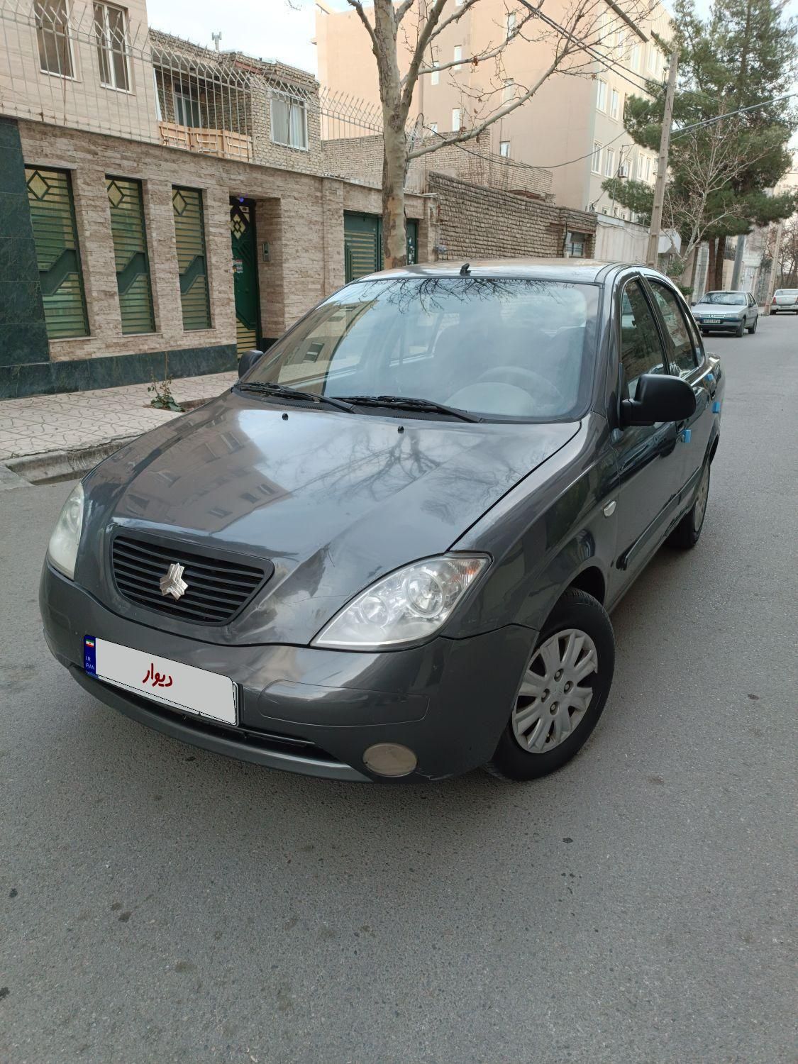 تیبا صندوق دار SX - 1396