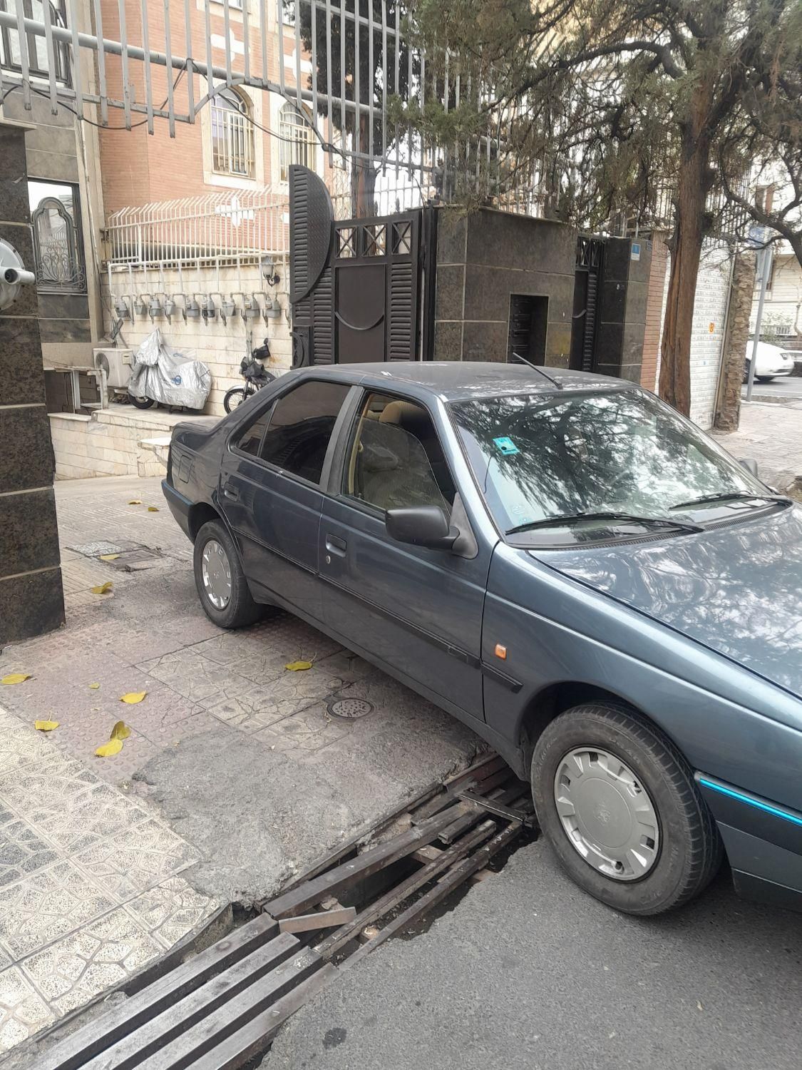 پژو 405 GL - دوگانه سوز CNG - 1397