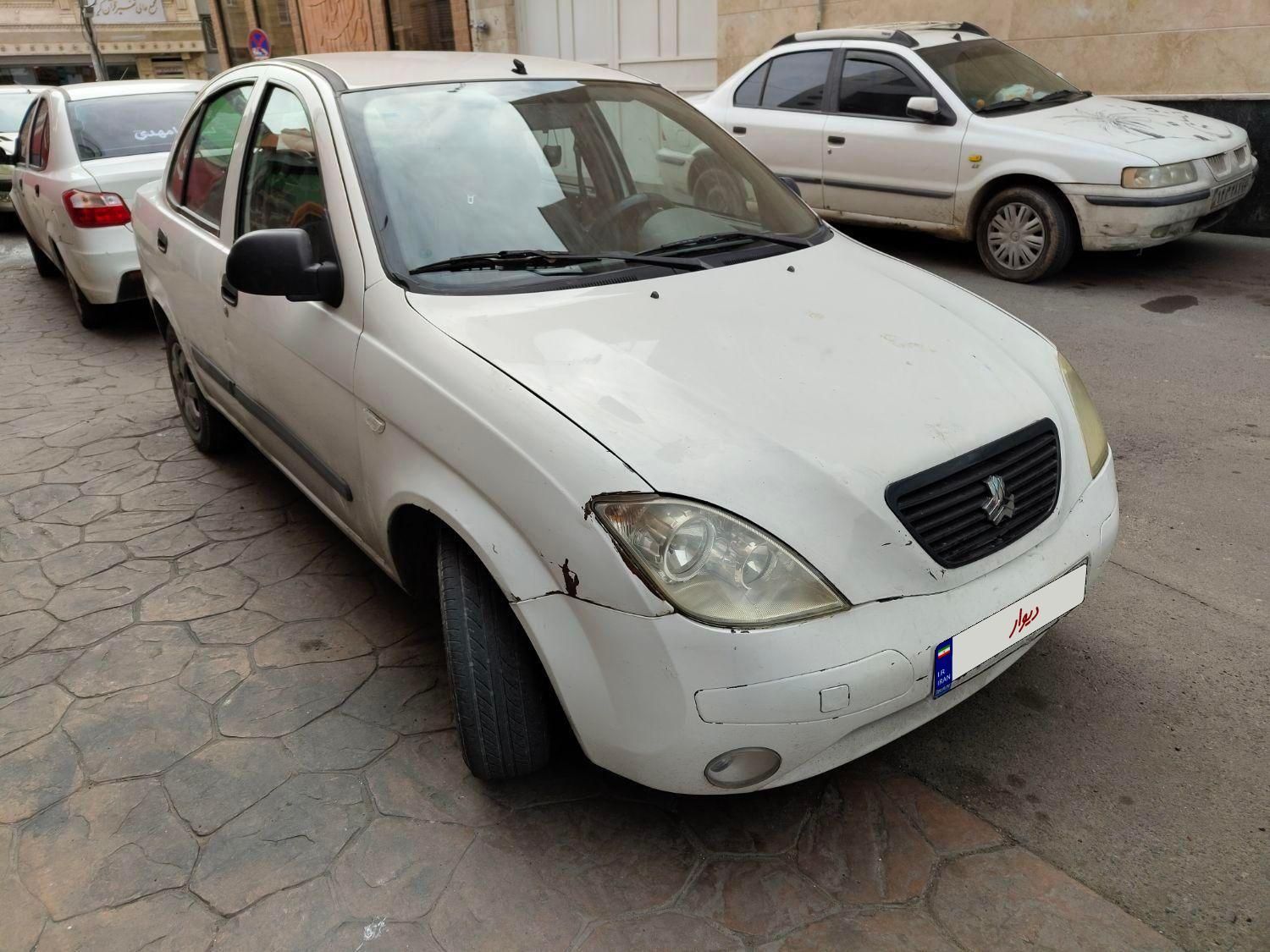 تیبا صندوق دار EX - 1395