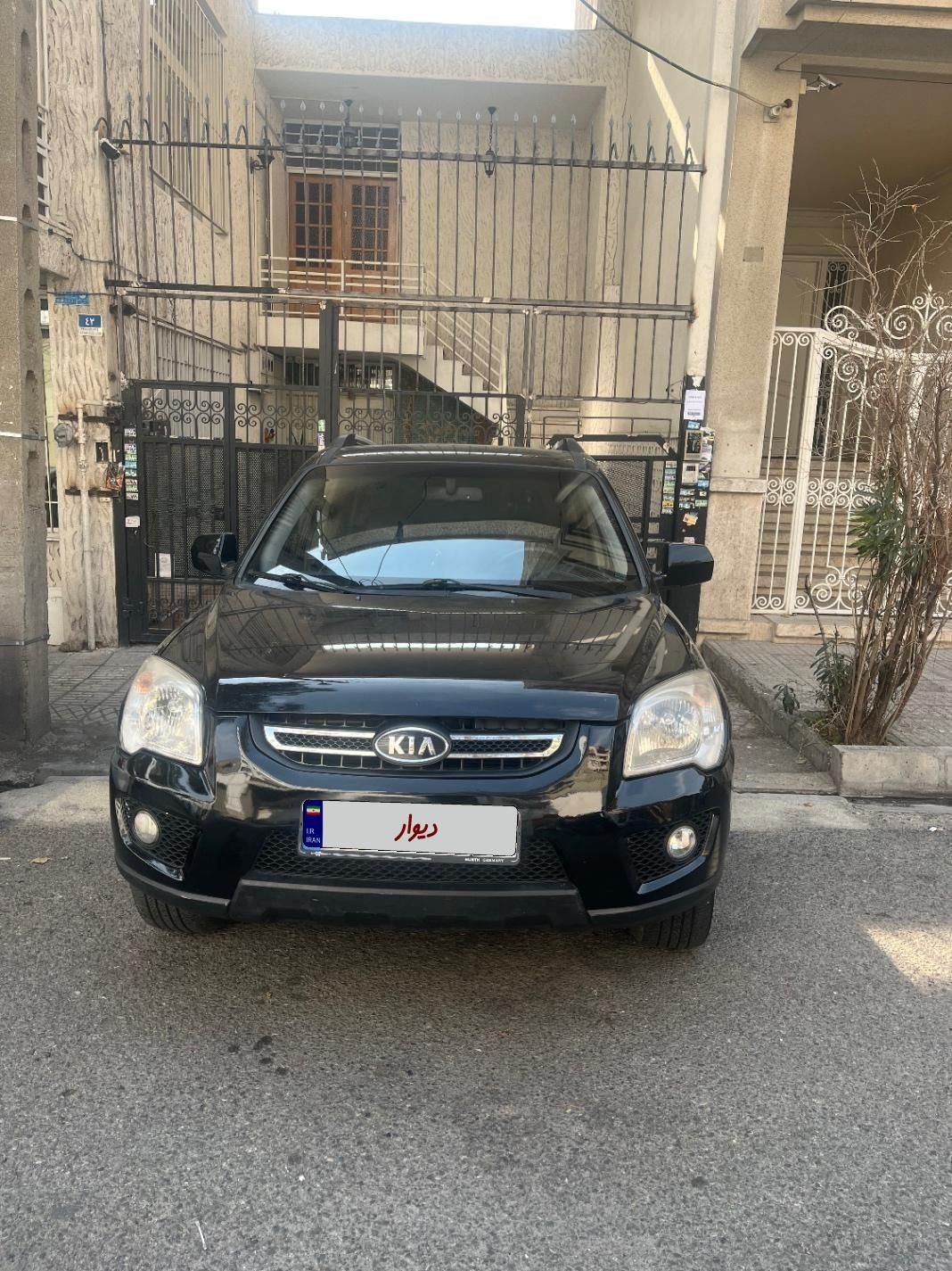 کیا اسپورتیج 6 سیلندر 2700cc - 2010