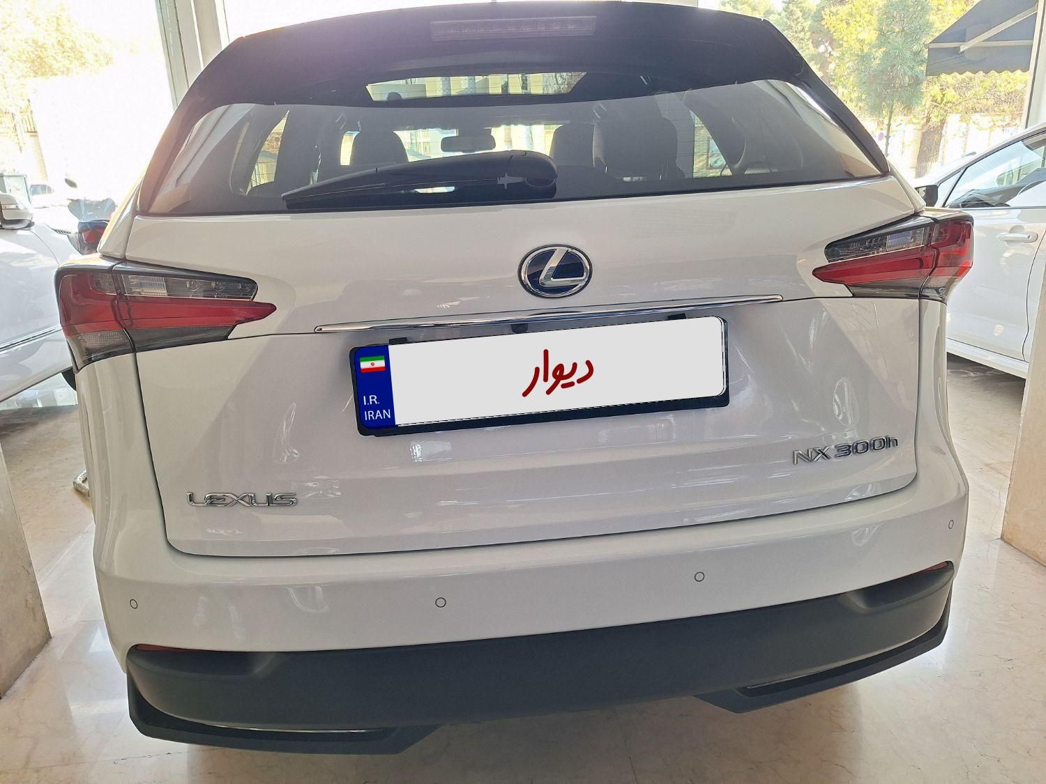 لکسوس NX هیبرید 300H Fsport - 2017