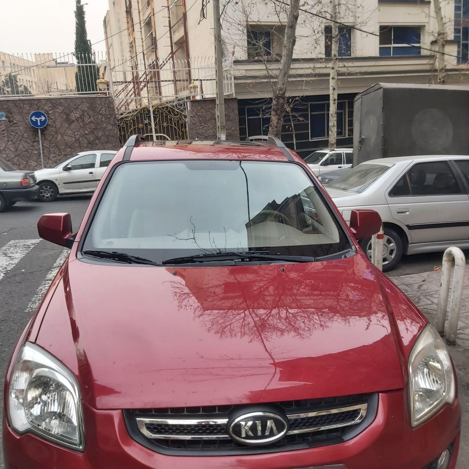 کیا اسپورتیج 6 سیلندر 2700cc - 2010