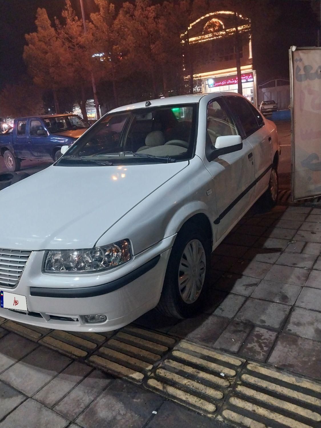 سمند LX XU7 - 1390