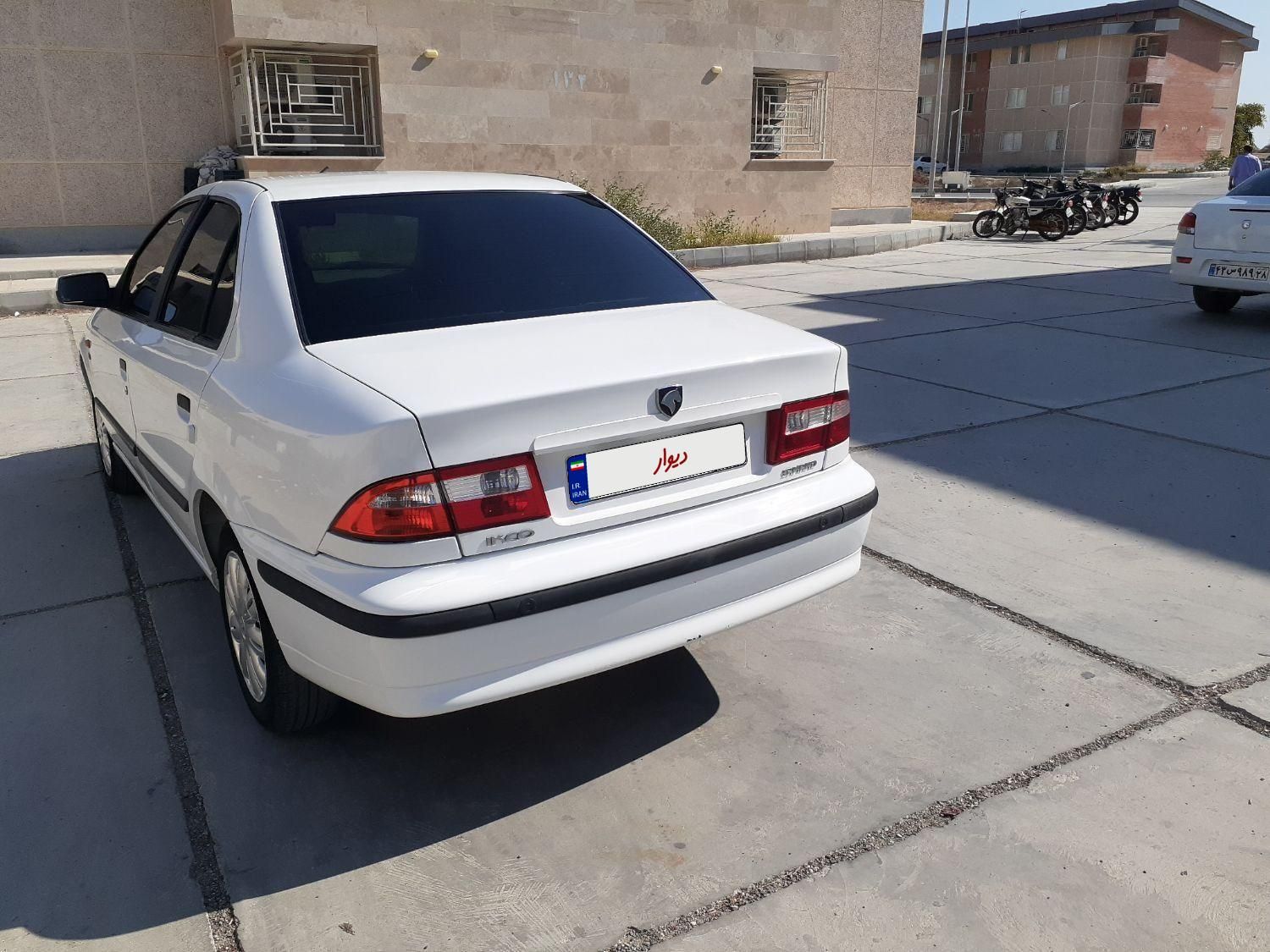 سمند LX XU7 - 1398