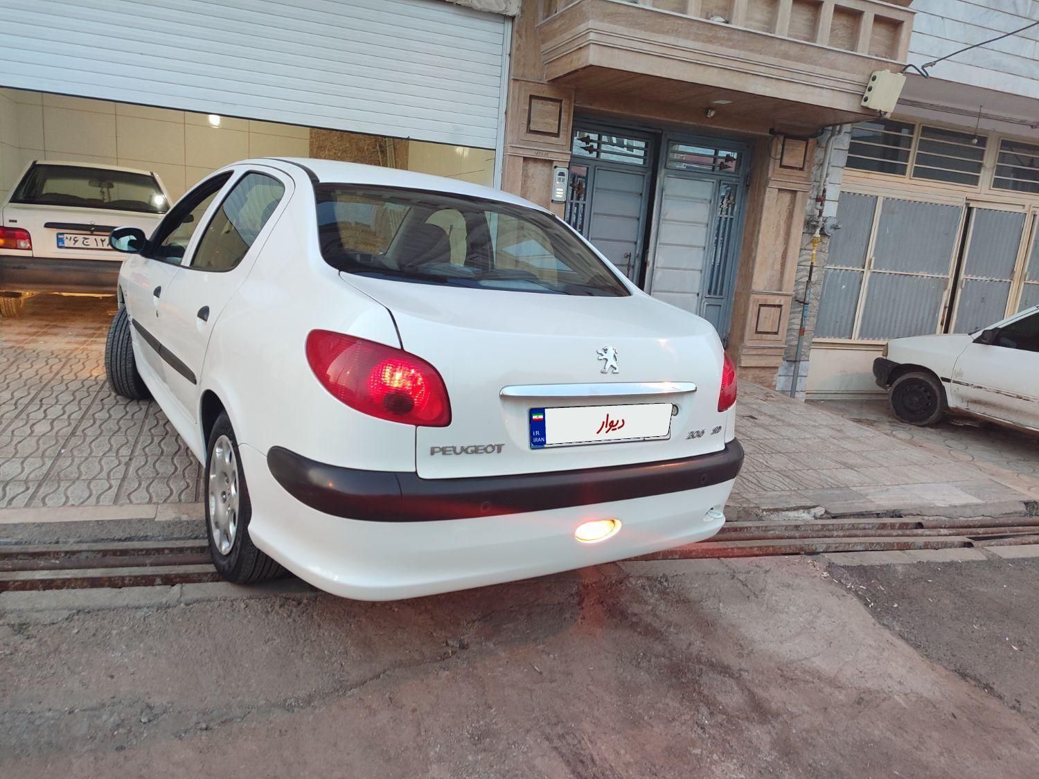 پژو 206 SD v8 - 1396