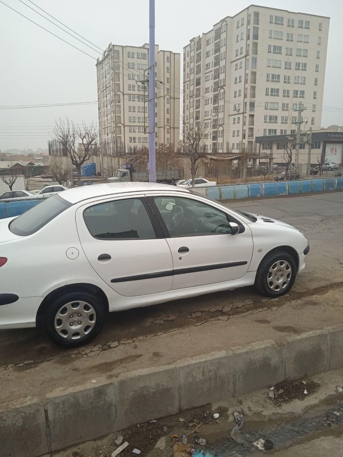 پژو 206 SD v8 - 1390