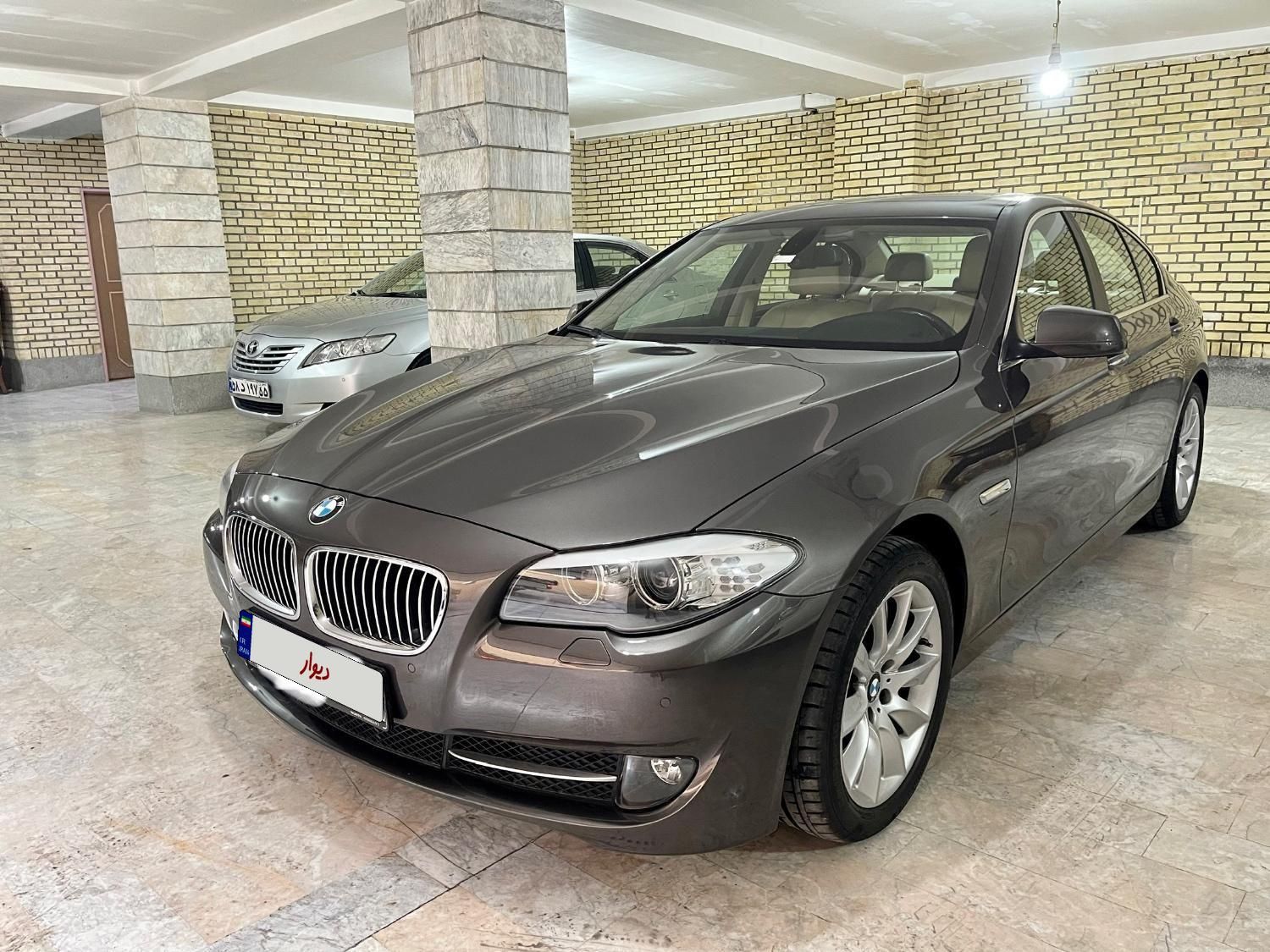 ب ام و سری 5 520i - 2012