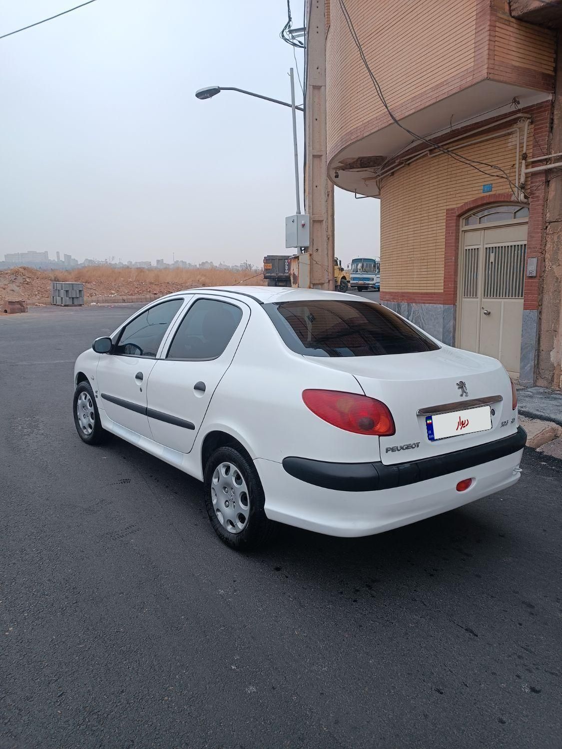 پژو 206 SD v8 - 1395