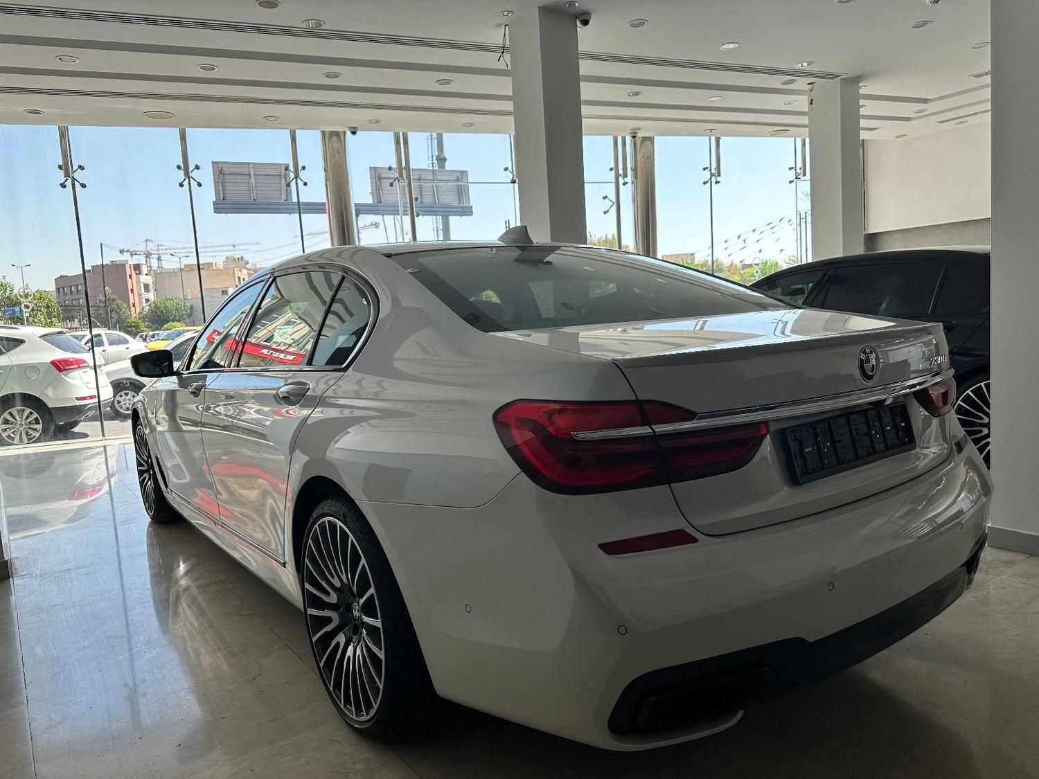 ب ام و سری 7 730li - 2017