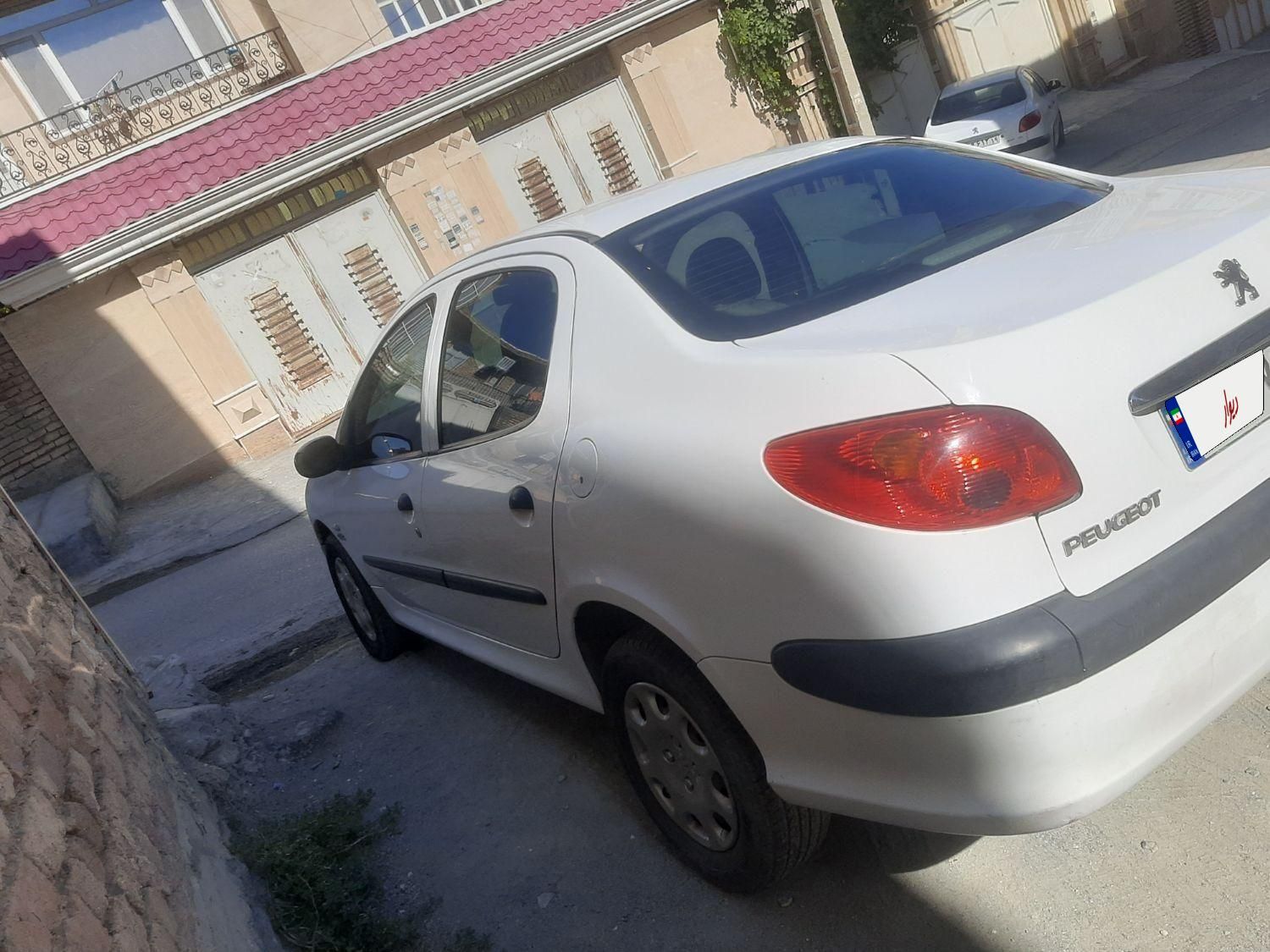 پژو 206 SD v8 - 1390