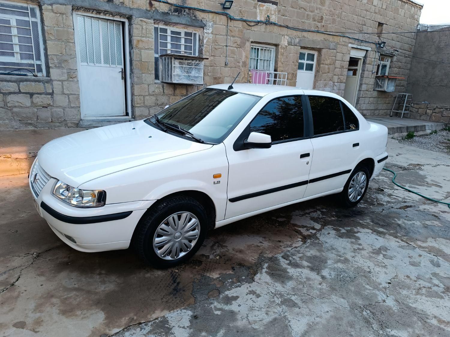 سمند LX XU7 - 1396