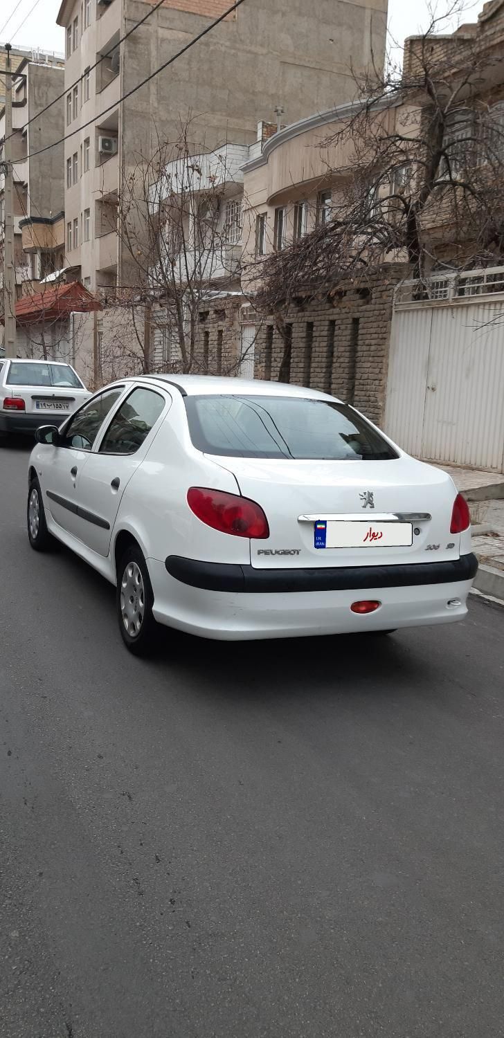 پژو 206 SD v8 - 1394