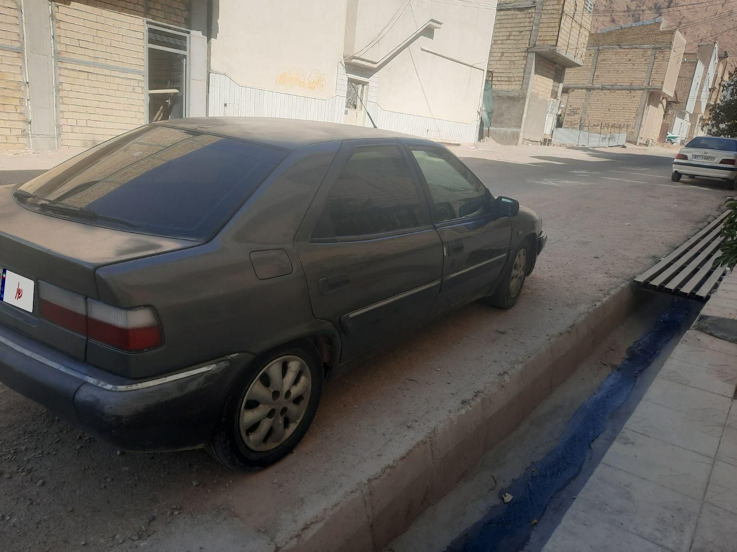 سیتروئن زانتیا X - 2005