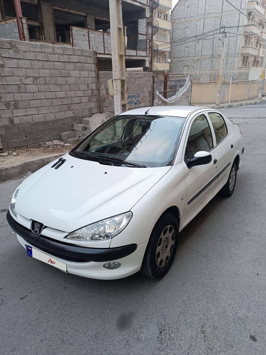 پژو 206 SD v8 - 1390