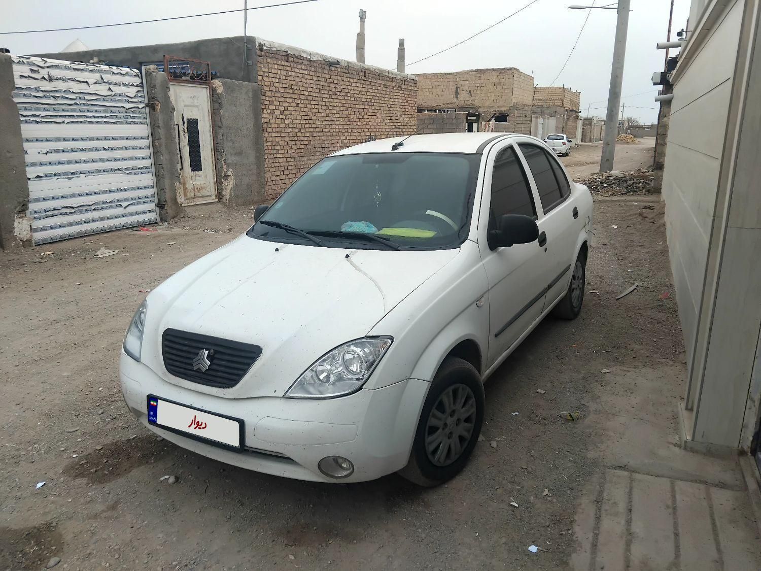 تیبا صندوق دار EX - 1395