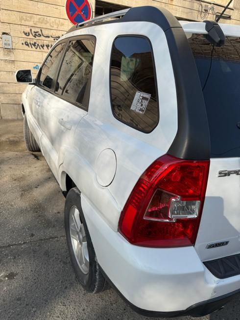 کیا اسپورتیج 6 سیلندر 2700cc - 2010