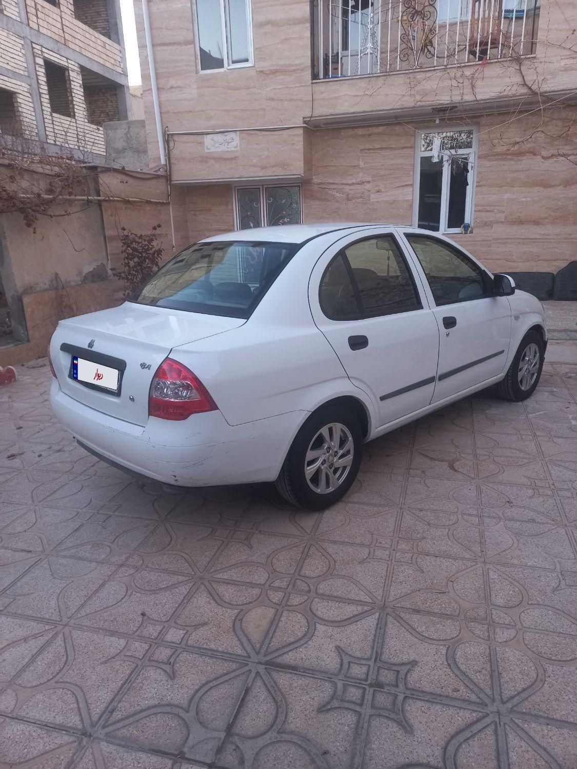 تیبا صندوق دار SX - 1398