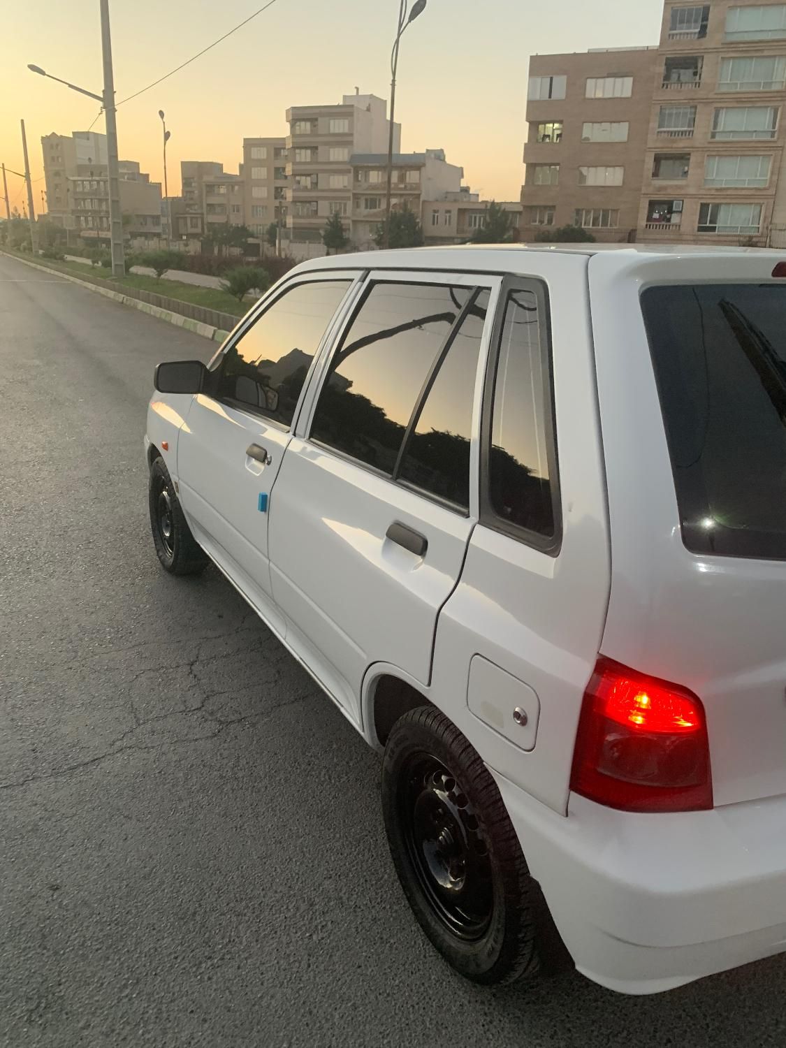 پراید 111 SE - 1398