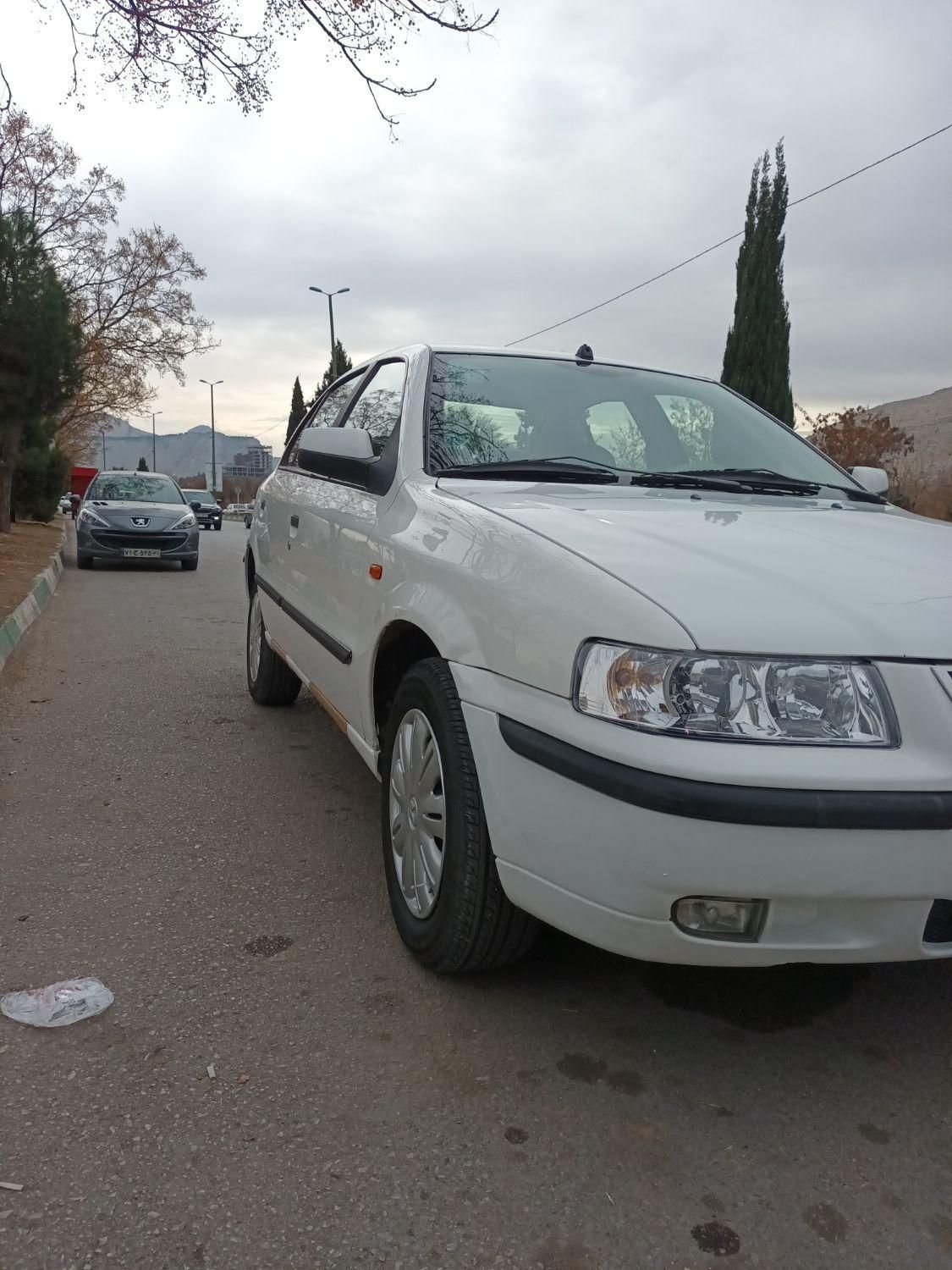 سمند LX XU7 - 1395