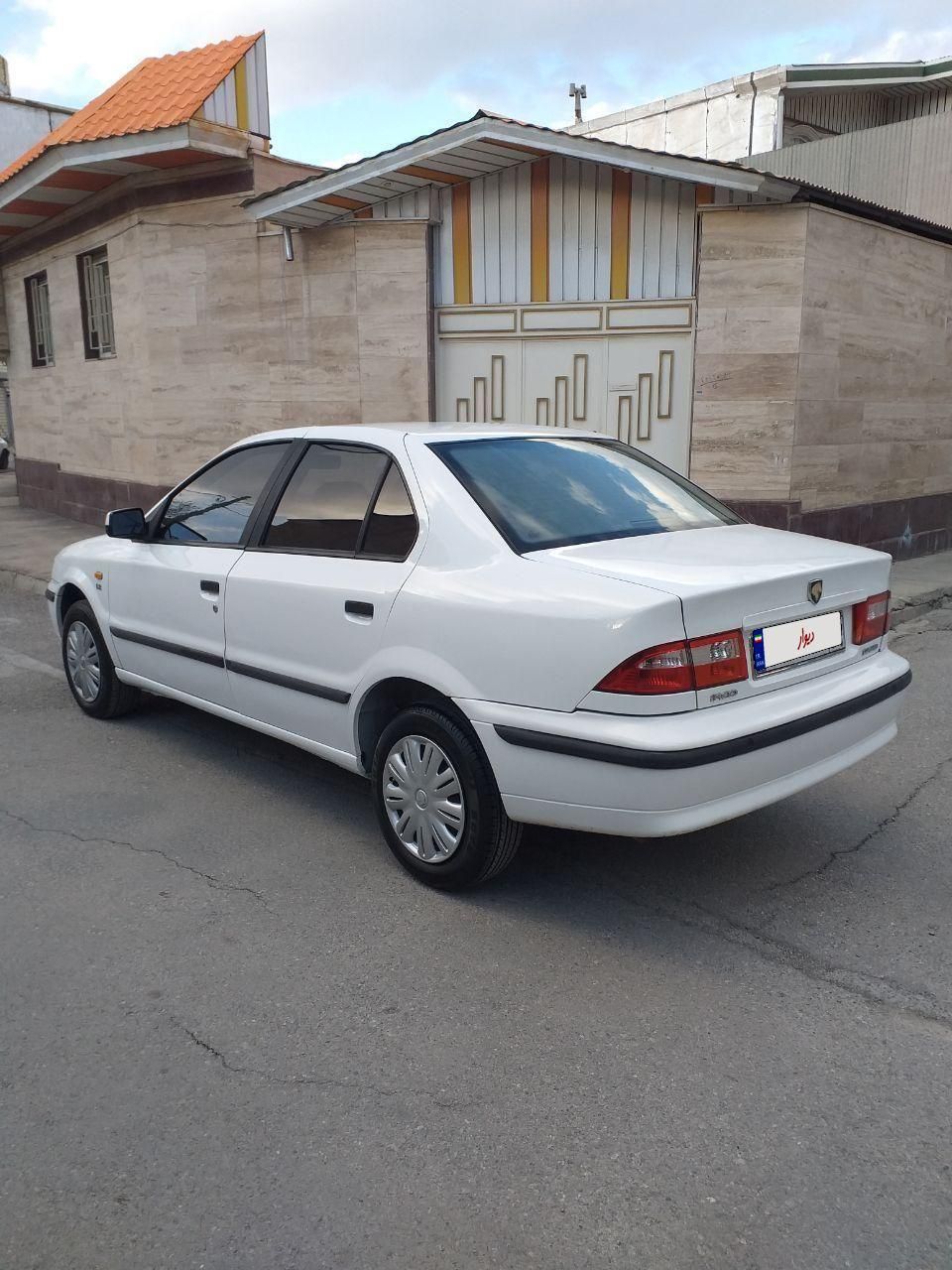 سمند LX XU7 - 1396