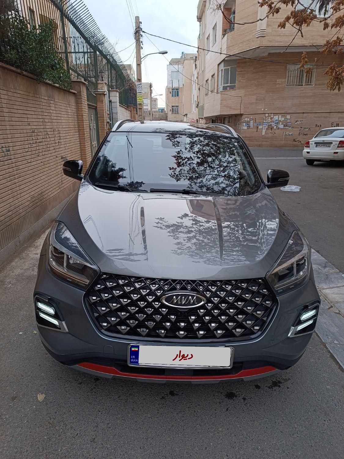 ام وی ام X55 پرو اکسلنت - 2022