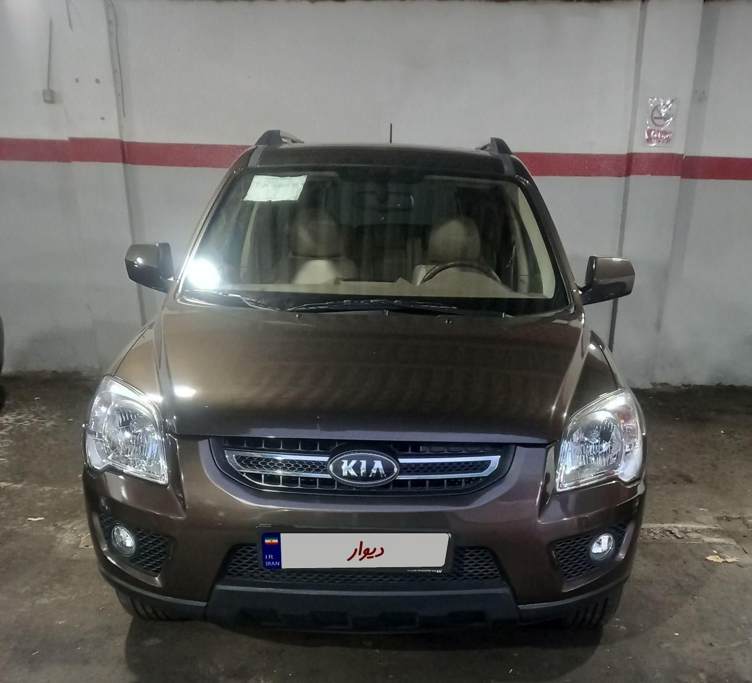 کیا اسپورتیج 6 سیلندر 2700cc - 2010