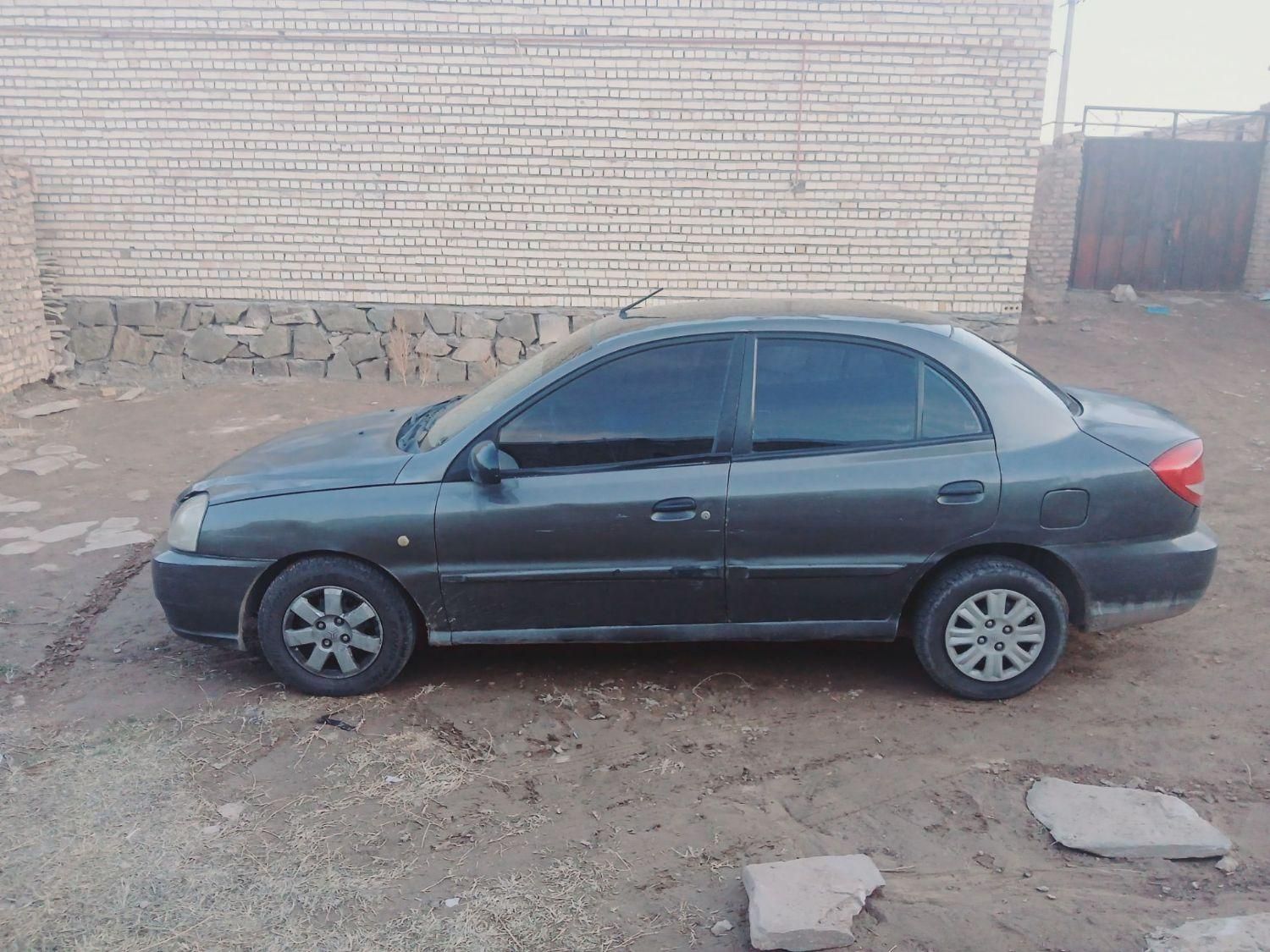 کیا ریو مونتاژ دنده ای LS - 2005