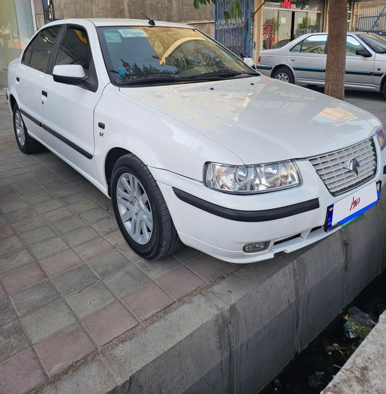 سمند LX XU7 - 1399