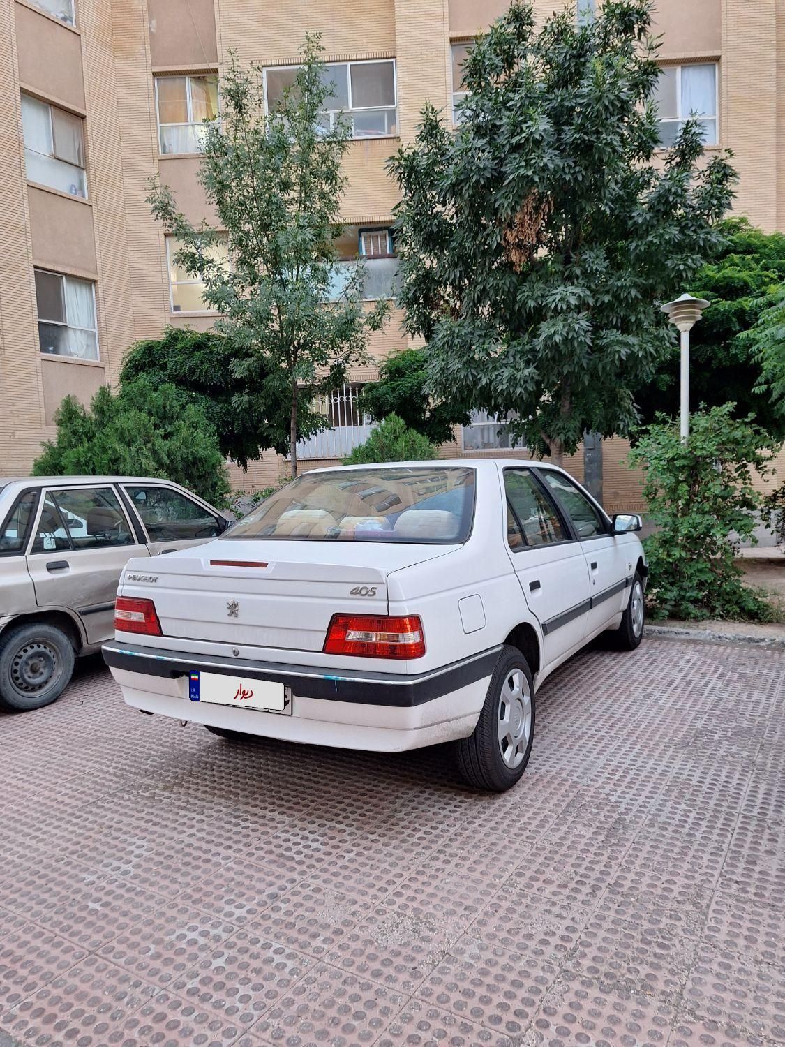 پژو 405 بنزینی GLX - TU5 - 1390