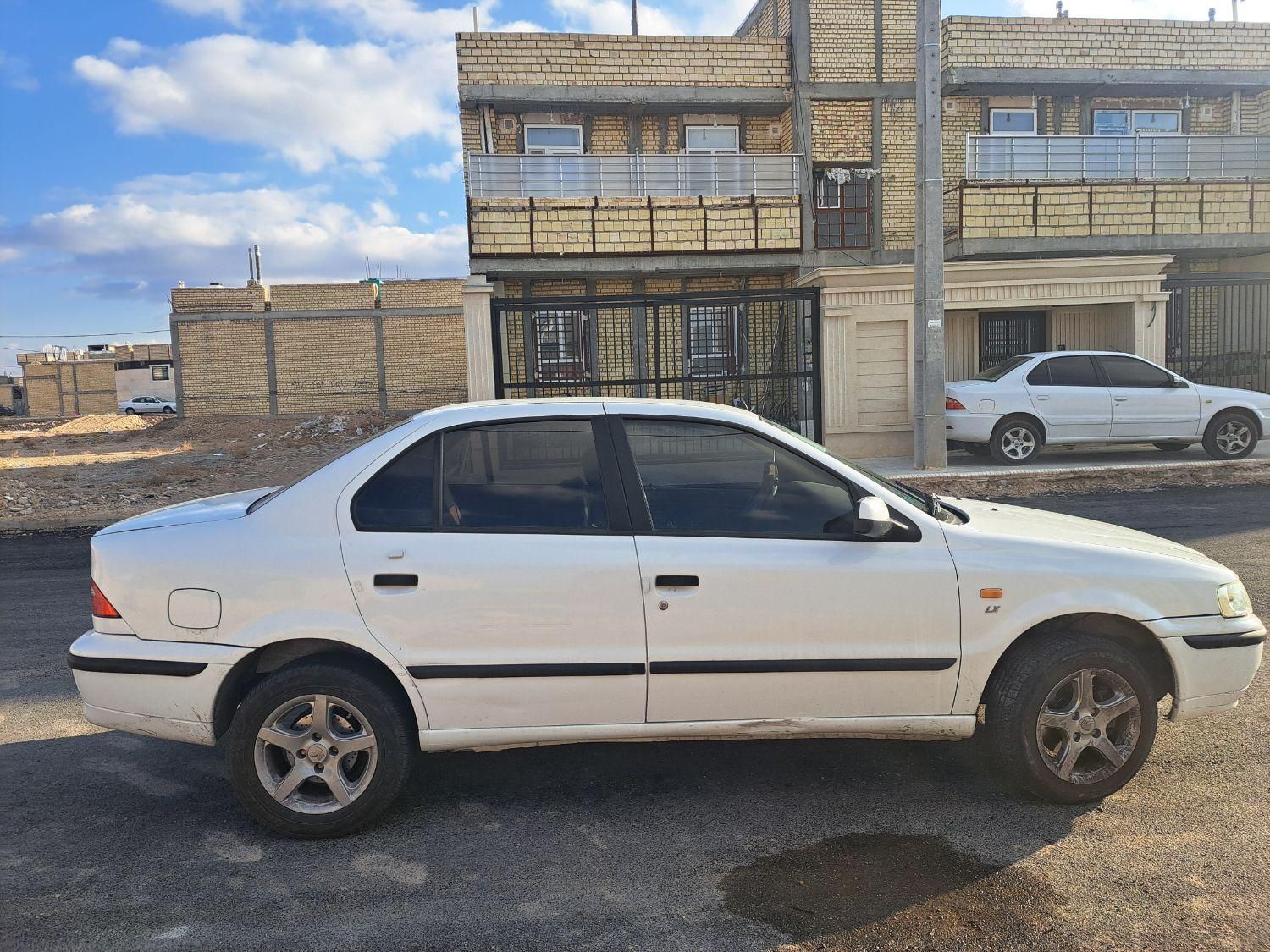 سمند LX XU7 - 1400