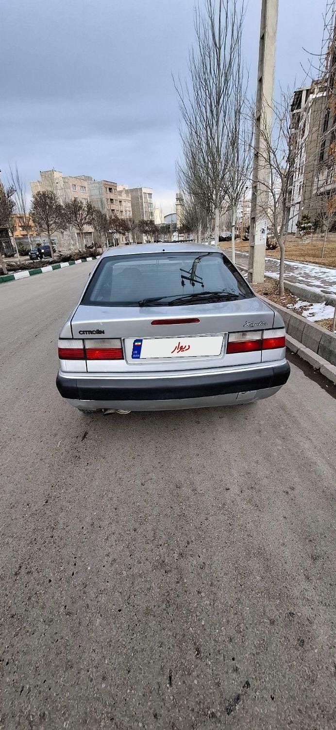 سیتروئن زانتیا X - 2005