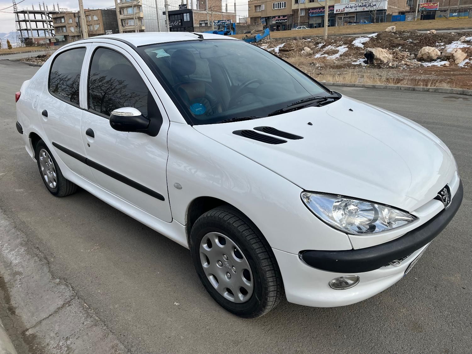 پژو 206 SD v8 - 1390