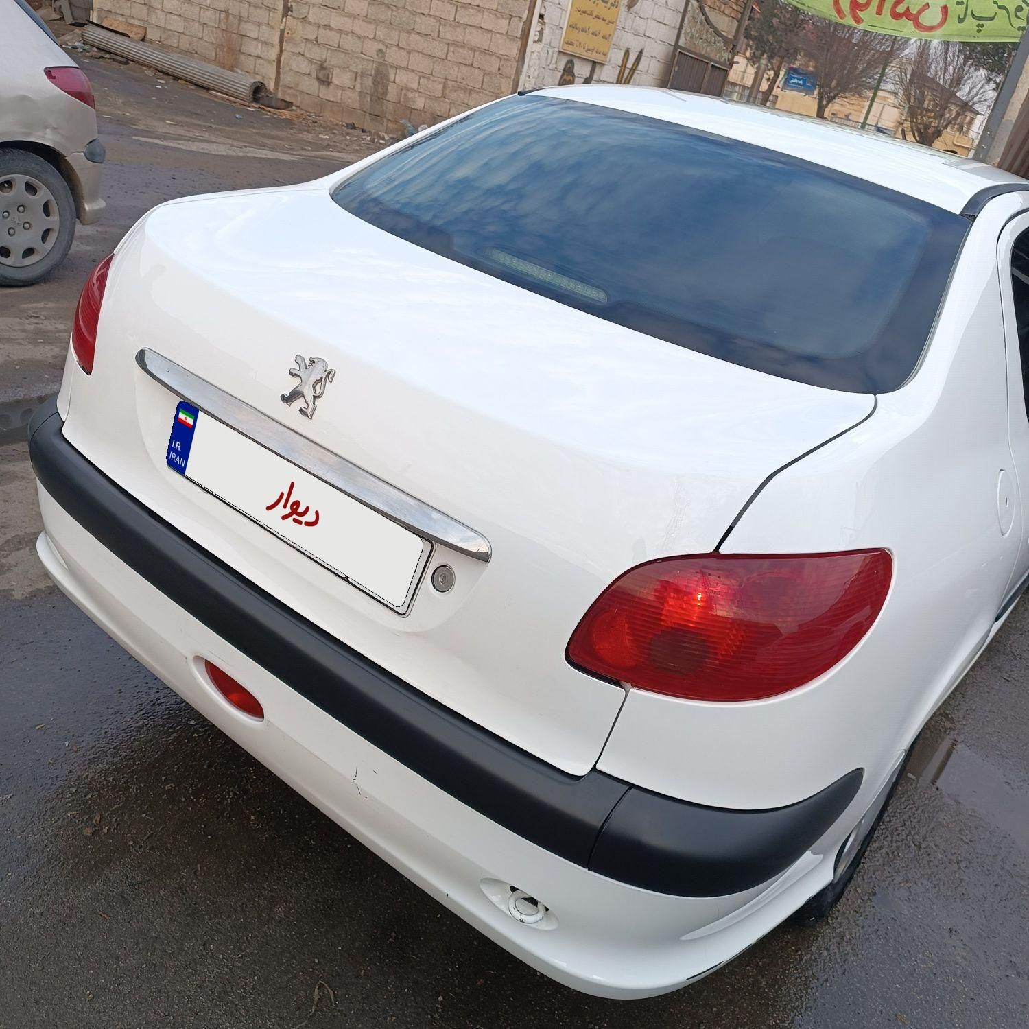 پژو 206 SD v8 - 1390