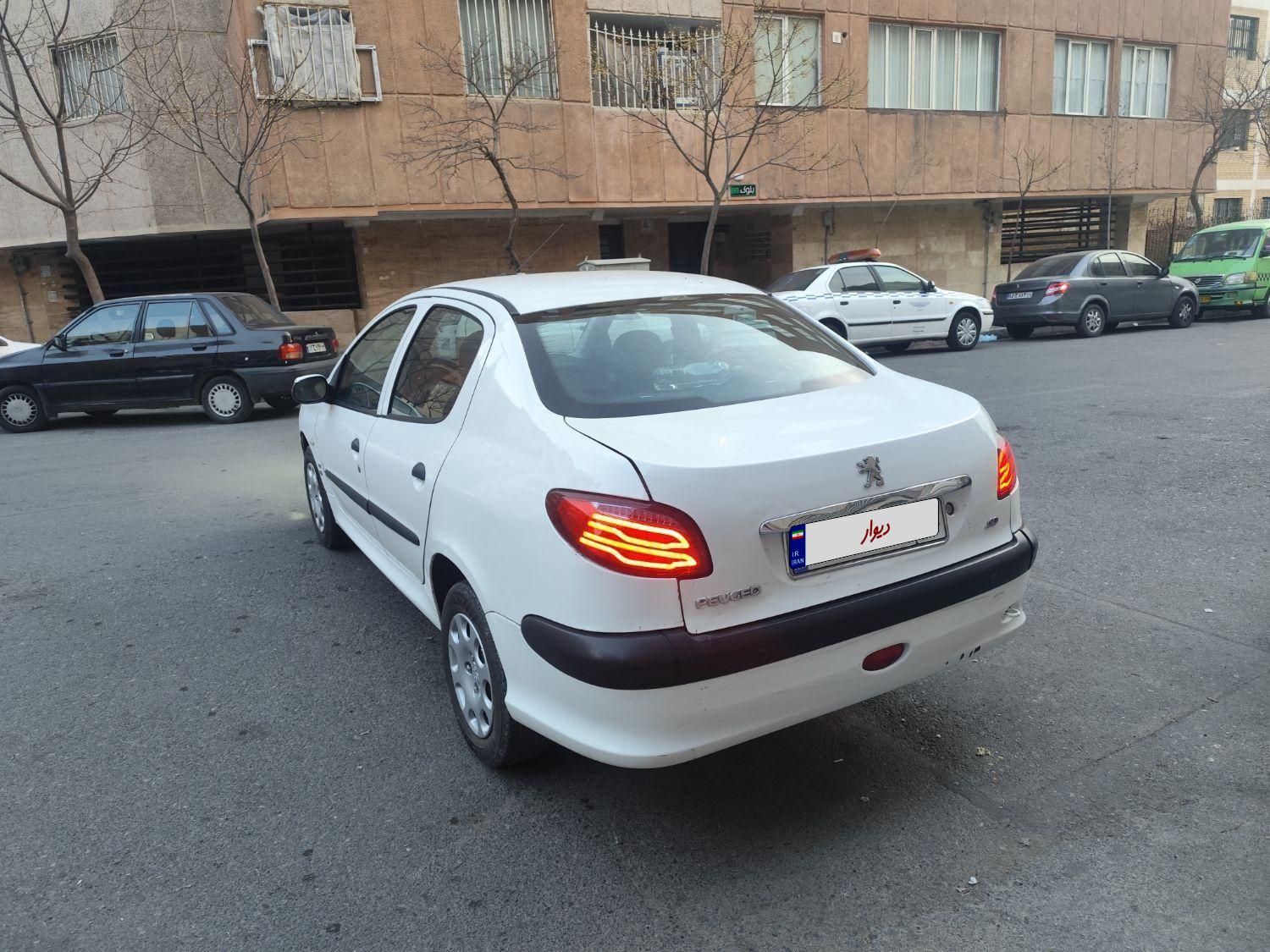 پژو 206 SD v8 - 1392