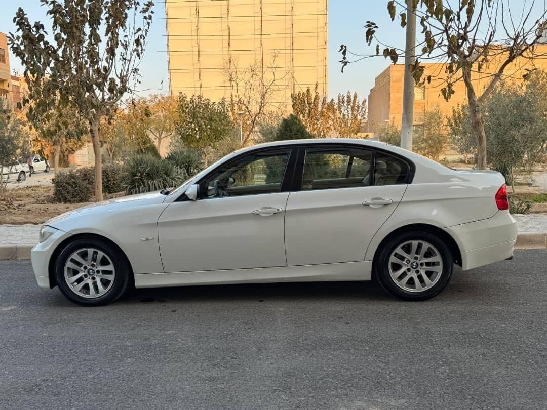 ب ام و سری 3 سدان 320i - 2006