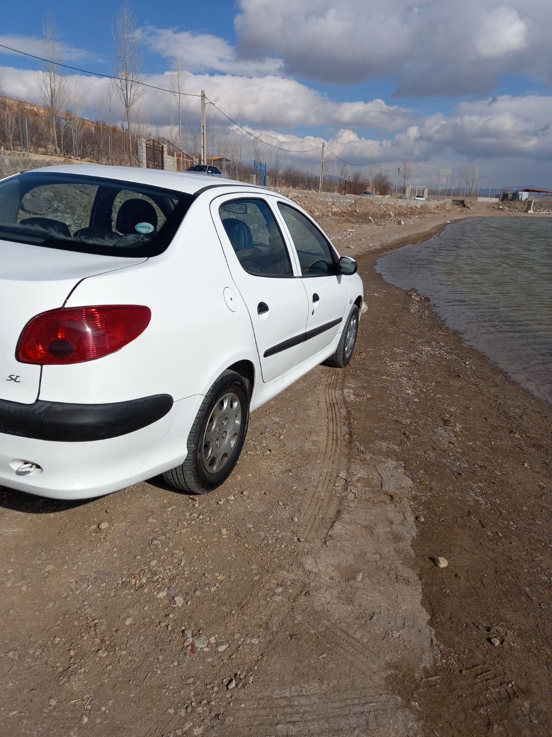 پژو 206 SD v8 - 1394