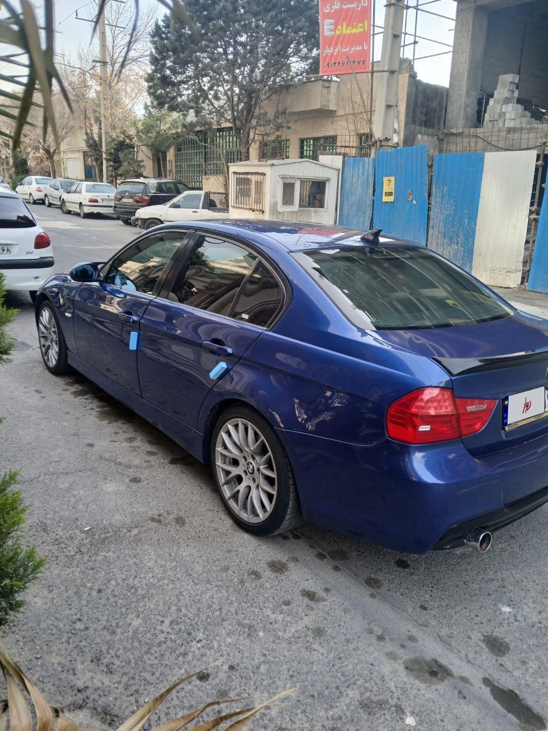 ب ام و سری 3 سدان 320i - 2008